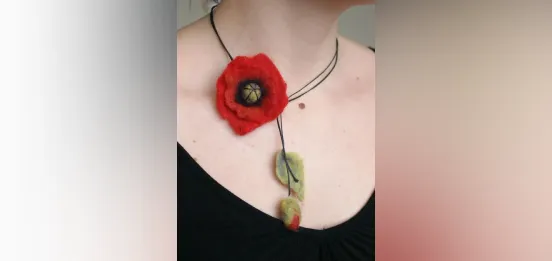Украшения из шерсти (для взрослых)